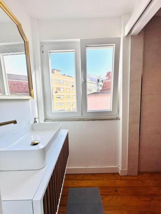Lisbon City Center Flat For 6 Pp المظهر الخارجي الصورة