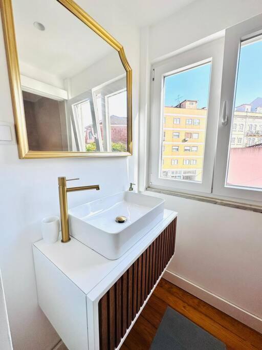 Lisbon City Center Flat For 6 Pp المظهر الخارجي الصورة